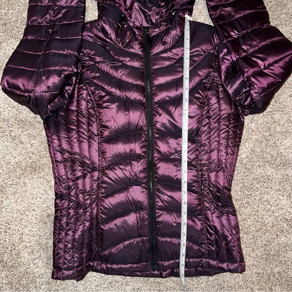 Andrew Marc Lightweight Premium Down Jacket - Purple, Size Medium - Picture 8 of 8